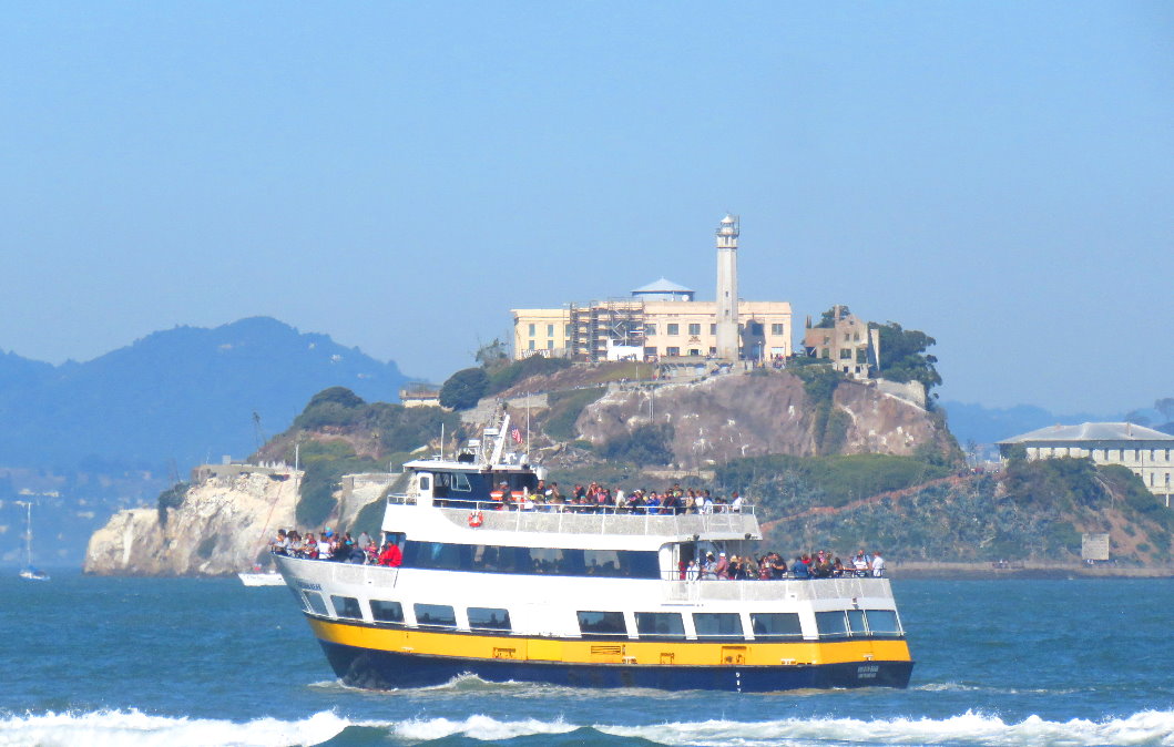 Croisières dans la baie de San Francisco et excursions en ferry autour de l'île d'Alcatraz.JPG